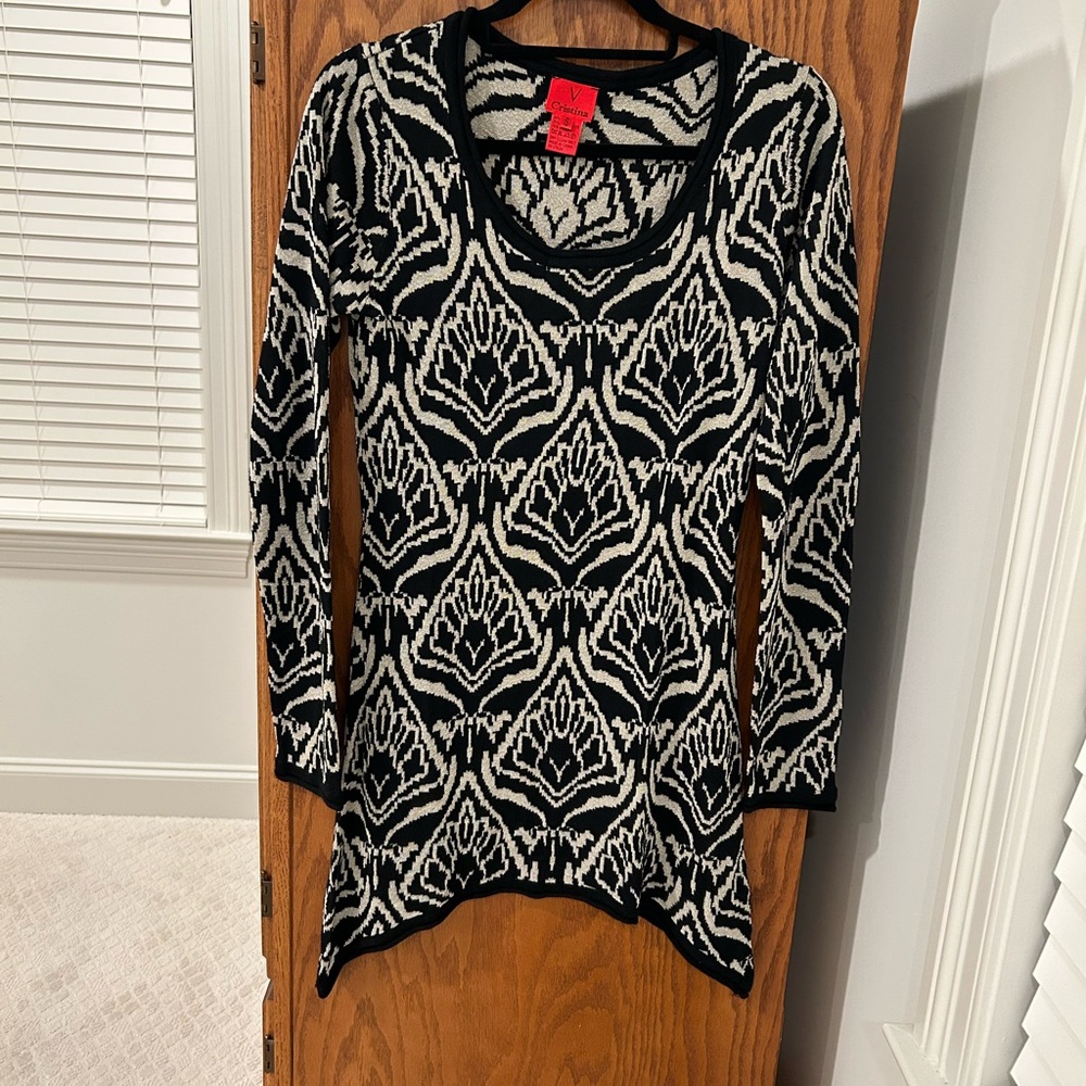 Christina Black & Gold Jacquard Dress